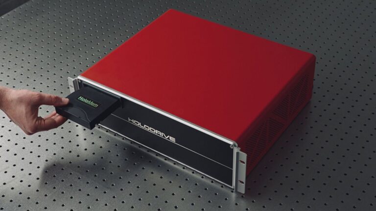 Holographic tape finally leaves the lab as 200TB cartridges run inside real LTO libraries without breaking workflows